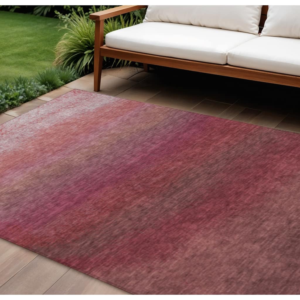 HomeRoots Ombre Transitional Rectangle Outdoor Rug
