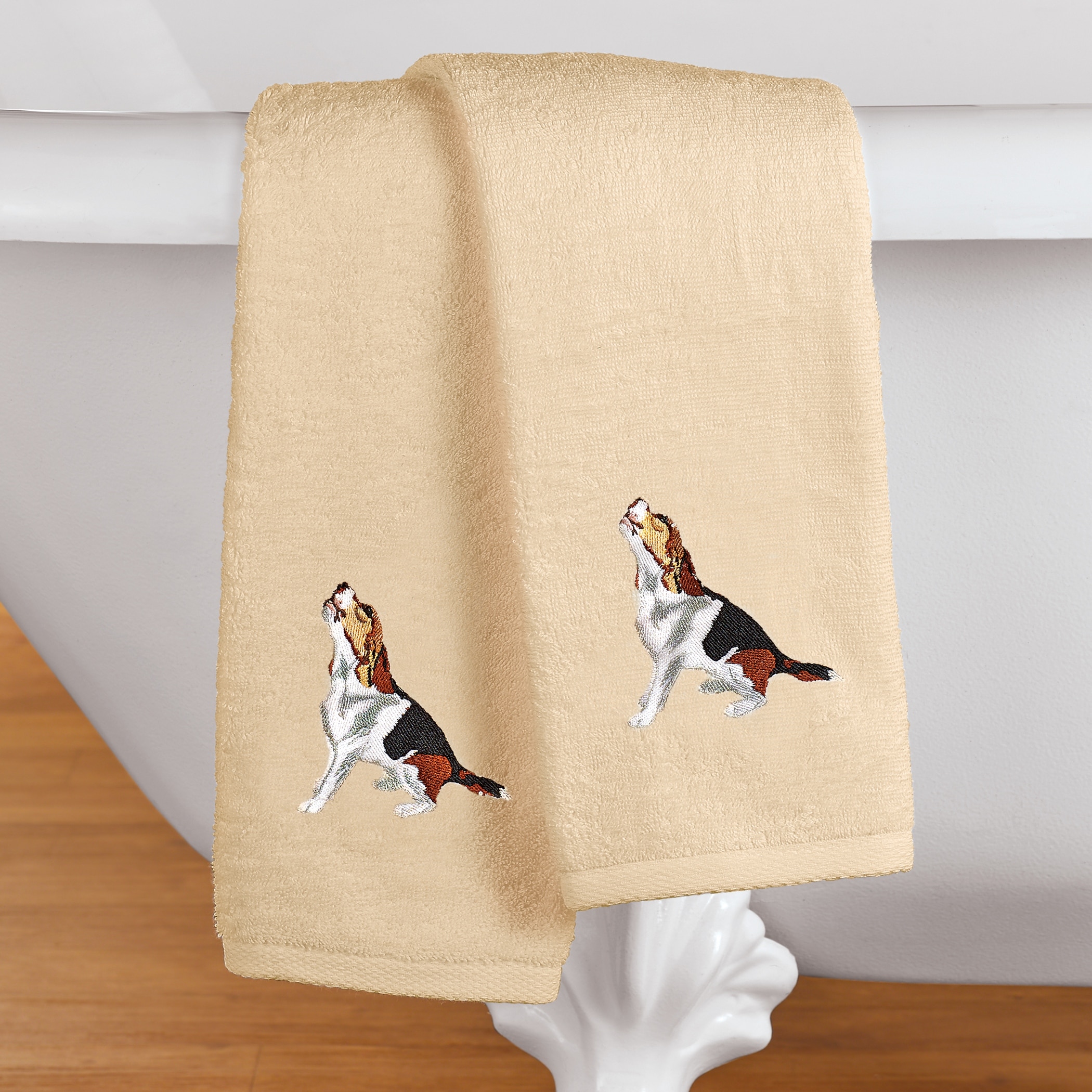 https://ak1.ostkcdn.com/images/products/is/images/direct/8b2f962d1ba1dd78a186eb19e7b151ba4b889d84/Dogs-Embroidered-Cotton-Hand-Towels-Set-of-2.jpg