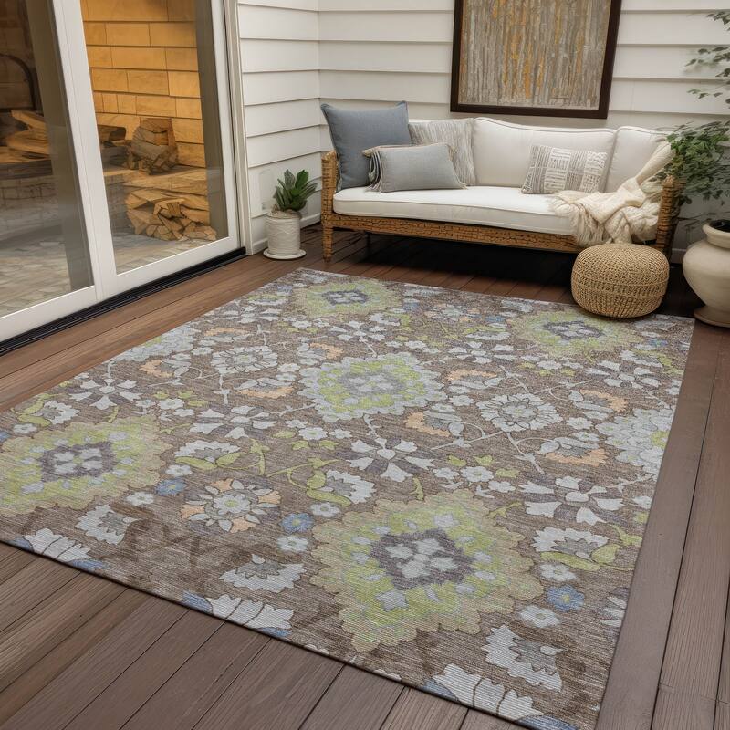 Machine Washable Indoor/ Outdoor Boho Traditional Chantille Rug - Taupe - 5' x 7'6"
