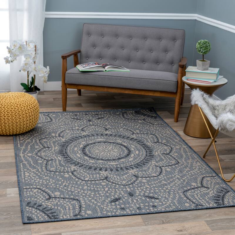 Porch & Den Portia Oriental Medallion Indoor/Outdoor Area Rug