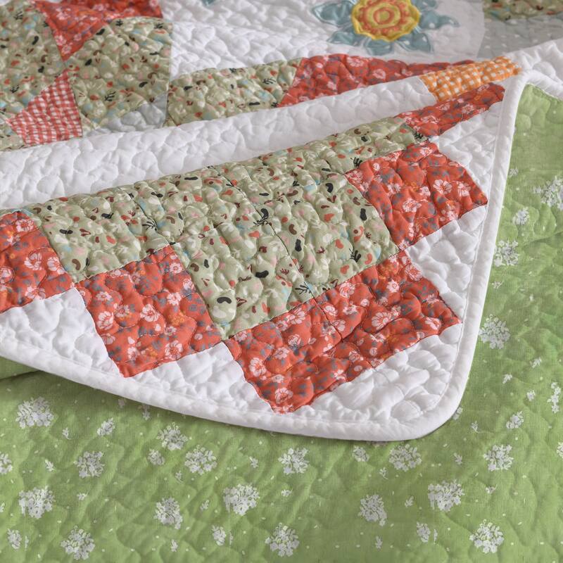 3 Pcs Cotton Vibrant Floral Patchwork Quilt Bedspread Set
