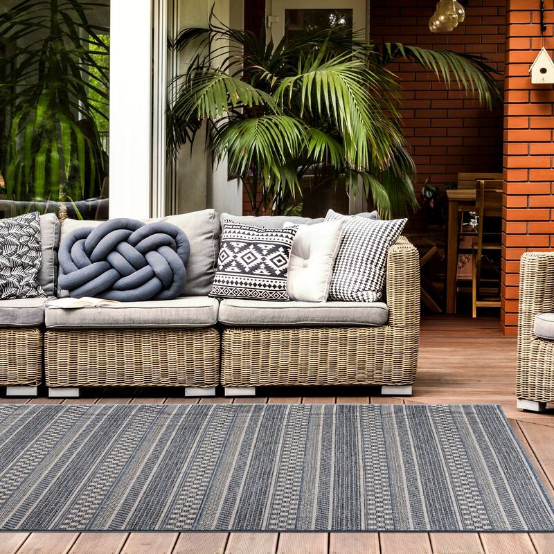 World Rug Gallery Bohemian Geometric Stripe Indoor/Outdoor Area Rug