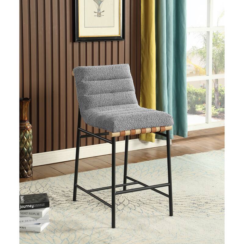 17.75" Gray Boucle Fabric Counter Height Chair in Grey