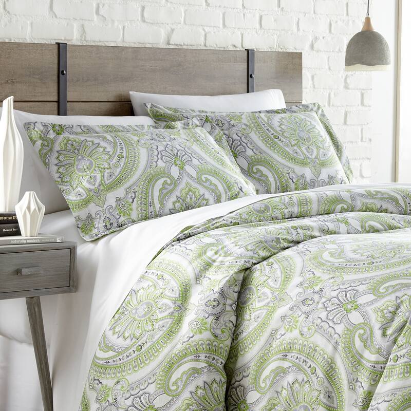 Vilano Plush All Seasons Pure Melody Paisley Down Alternative 3-piece Comforter - Twin - Green - 2 Piece