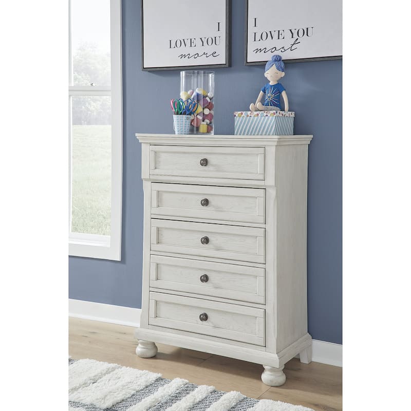 Signature Design by Ashley Robbinsdale White Dresser - 5-drawer