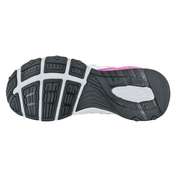 non marking athletic shoes