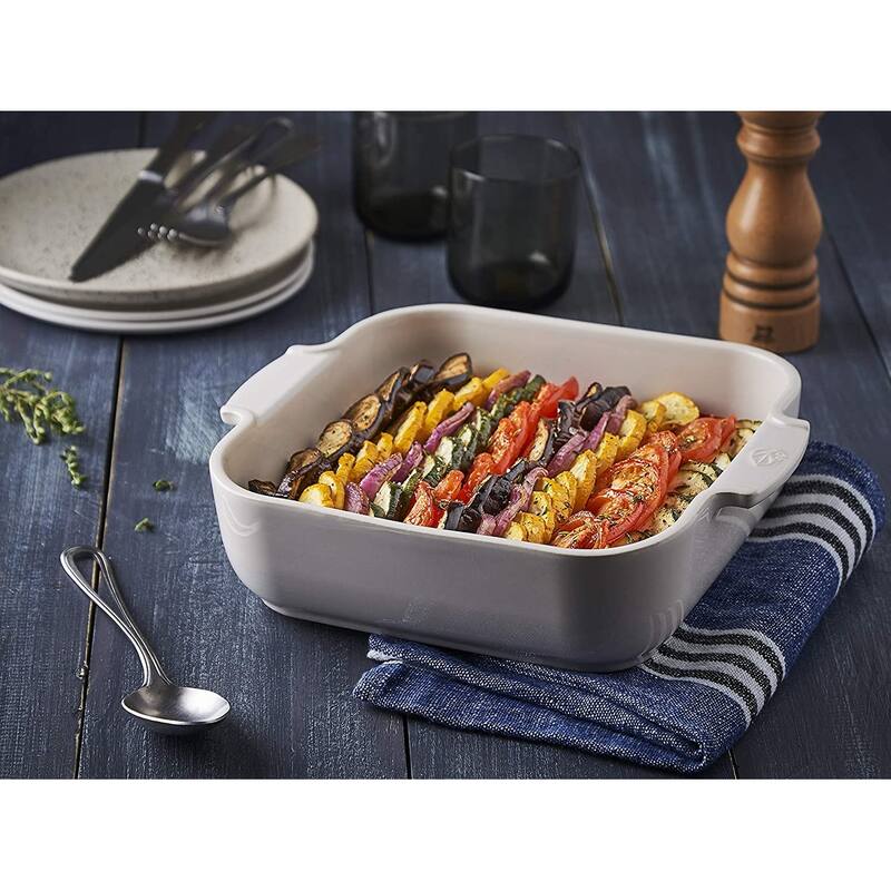 Peugeot Saveurs Appolia 60213 Square Oven Dish 21 Red - 8.27 x 6.69 x 2.36 inches