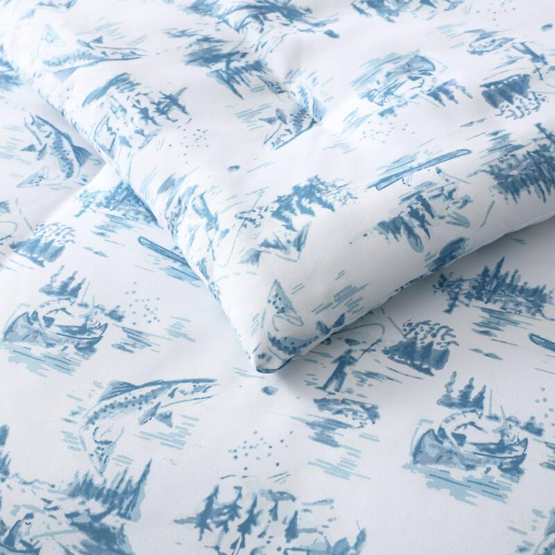 Eddie Bauer Fish Town Toile Reversible Lightweight Coastal Comforter Set (Blue)