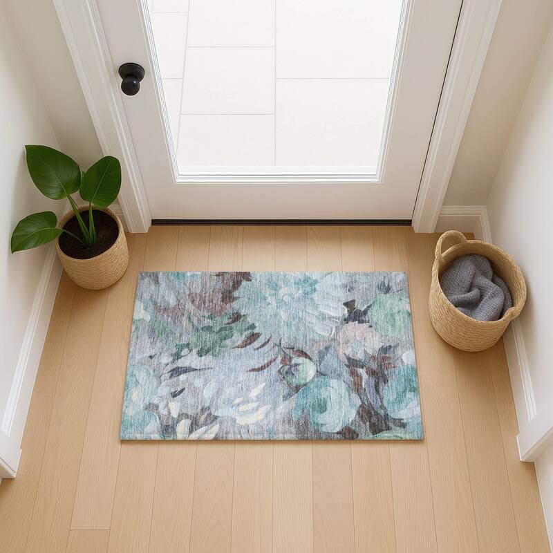 Machine Washable Indoor/ Outdoor Watercolor Floral Chantille Rug