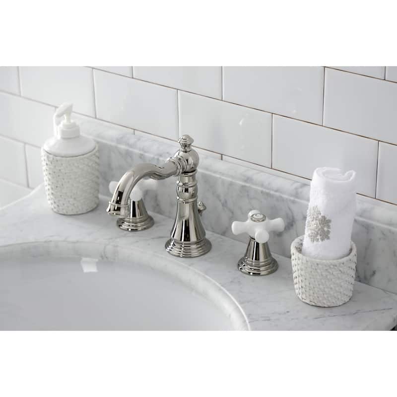 American Classic 8 in. Widespread Bathroom Faucet - Polished Nickel