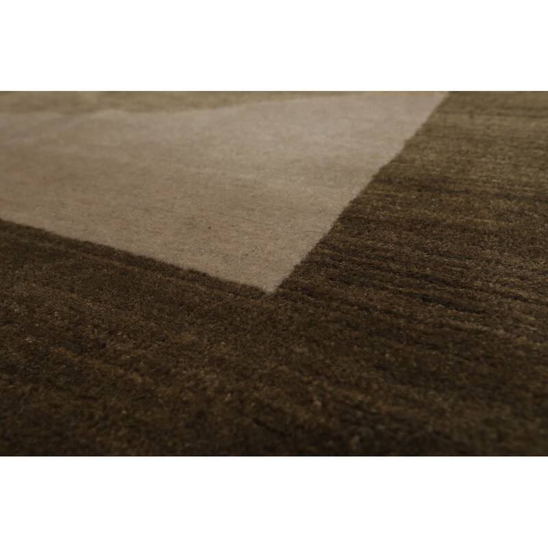 Hand Knotted Michaelian & Kohlberg Beige,Moss Tibetan Wool Area Rug - 5' 4'' x 7'