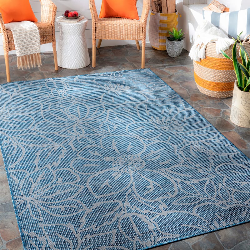 Artistic Weavers Hadley Indoor / Outdoor Floral Area Rug - 6'4" x 9' - Dark Blue