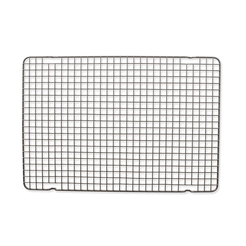 Nordic Ware Naturals Quarter Sheet with Oven-Safe Nonstick Grid