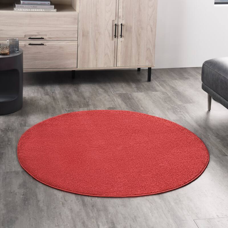 Nourison Essentials Solid Contemporary Indoor/Outdoor Area Rug - 4' Round - Brick Red