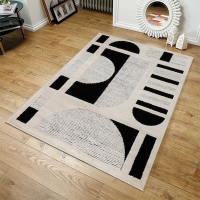 Sherpa Black And Gray Geometric Patterned Rug 8'X10' - 8' x 10'