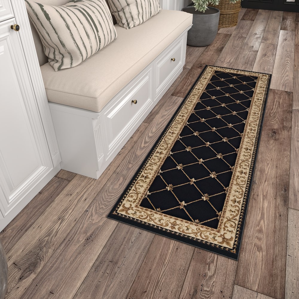 Soho Traditional Scroll Indoor Area Rug