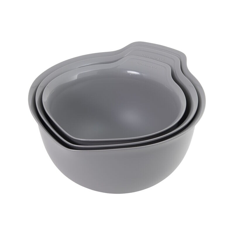 https://ak1.ostkcdn.com/images/products/is/images/direct/8b655c6a25a9f9060c17004aeef8a983842e81ca/KitchenAid-Universal-Mixing-Bowls%2C-Set-Of-3.jpg