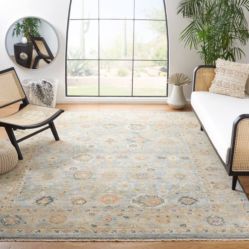 SAFAVIEH Handmade Samarkand Brianne Traditional Wool Rug - 9' x 12' - Blue/Beige