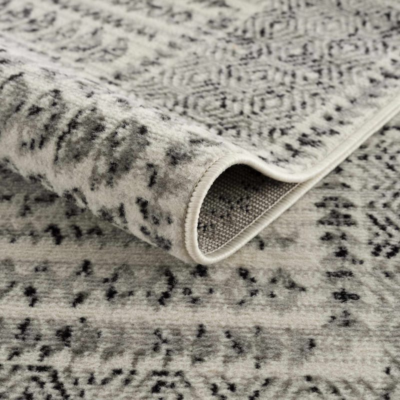 Hauteloom Pisa Moroccan Farmhouse Area Rug