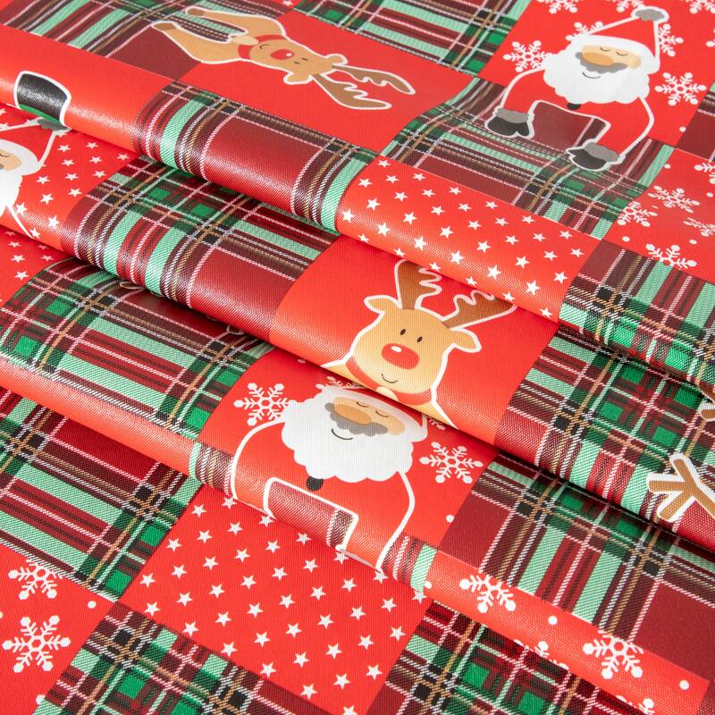 Ray Star Happy Christmas tablecloth 60in