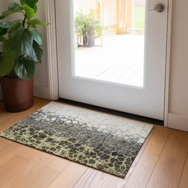 Machine Washable Indoor/ Outdoor Chantille Abstract Cobblestone Rug - Beige - 1'8" x 2'6"