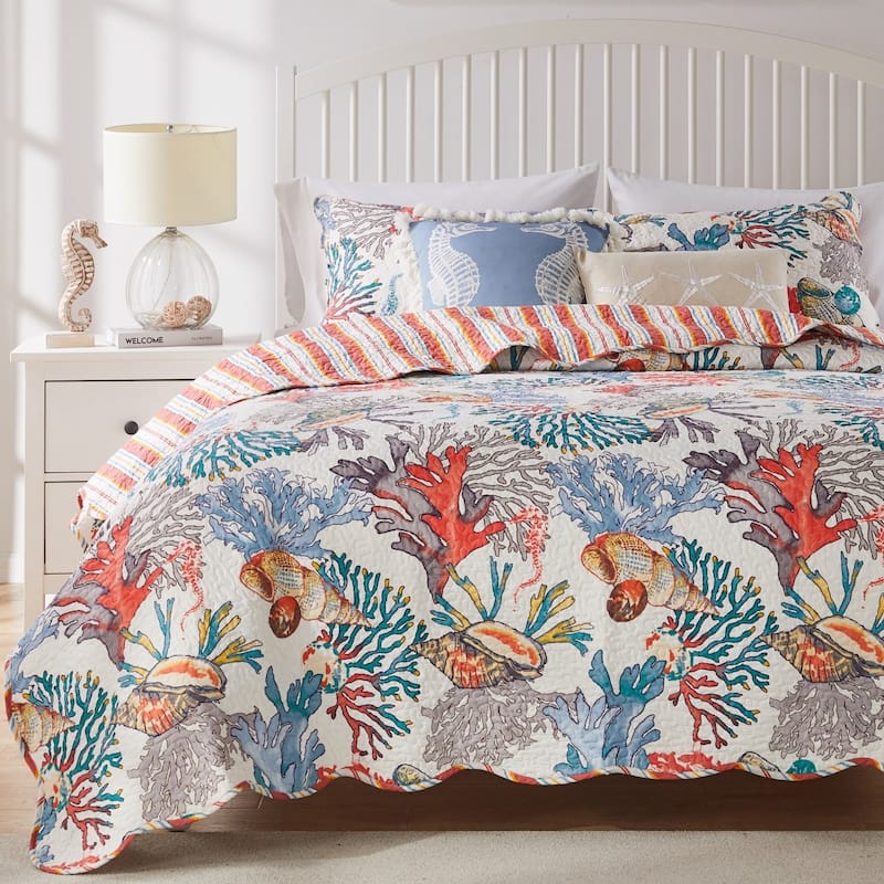 Greenland Home Fashions Atlantis Jade Reversible Quilt Set