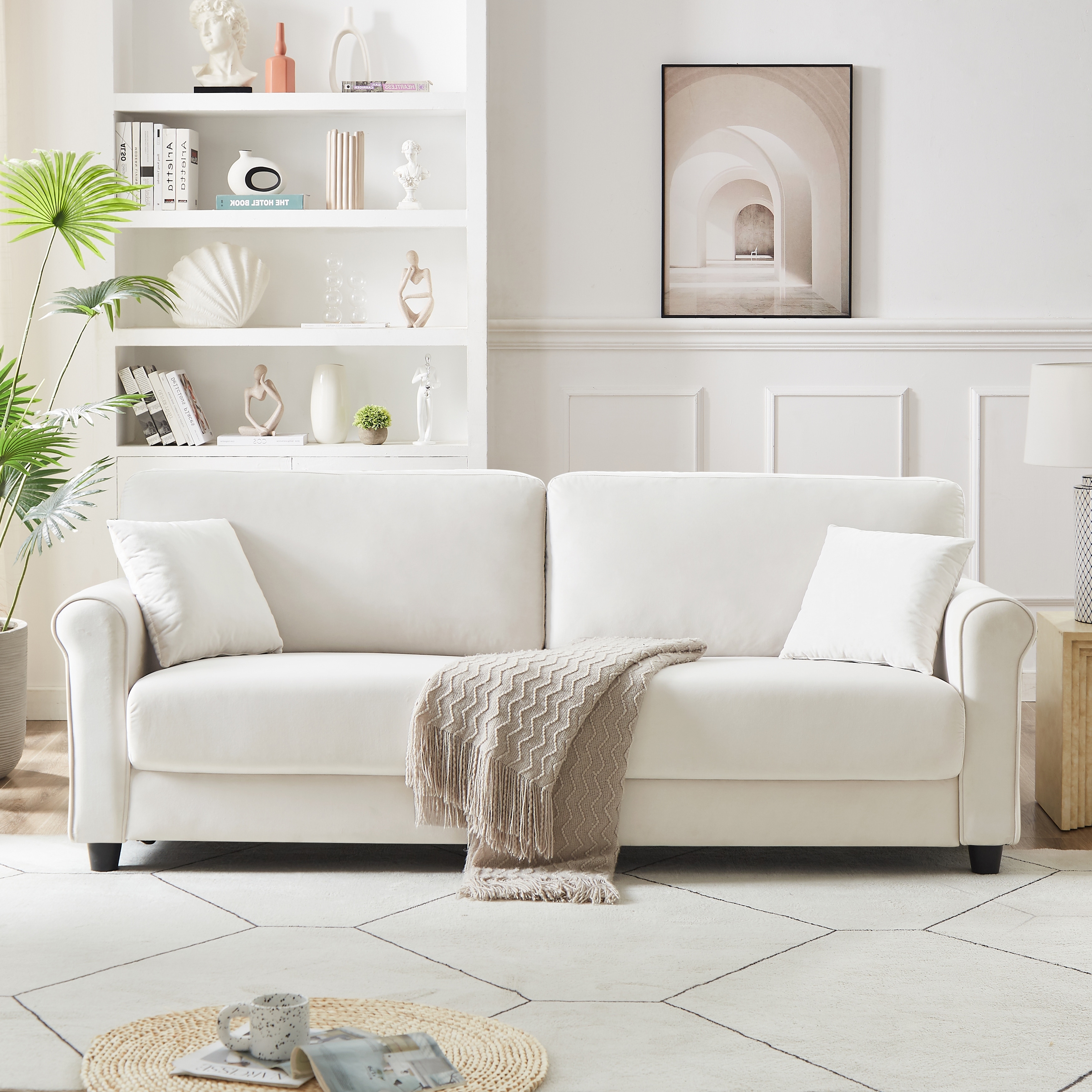 Round outlet arm settee