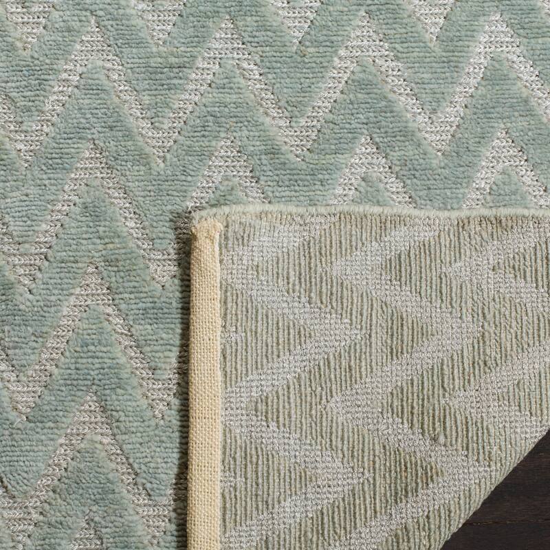SAFAVIEH Hand-knotted Santa Fe Erietta Modern Wool Rug