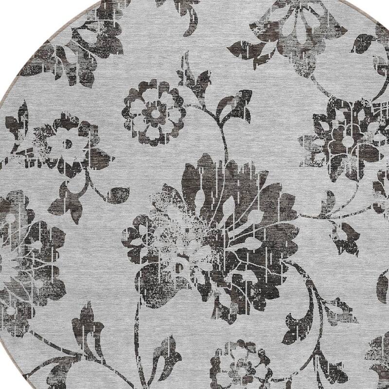 HomeRoots Floral Transitional Rectangle Outdoor Rug