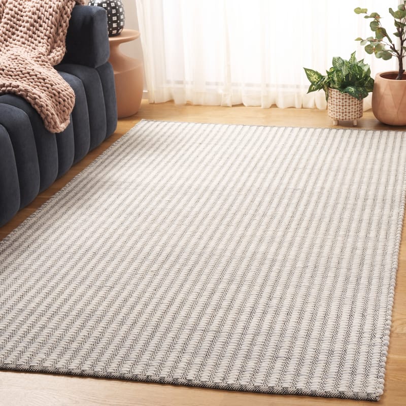 SAFAVIEH Handmade Natura Ariella Wool Rug - Ivory/Grey - 6' Square