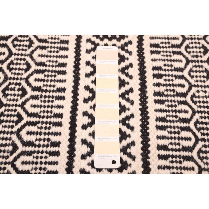 ECARPETGALLERY Flat-Weave Marrakech Cream Wool Kilim - 5'1 x 7'4