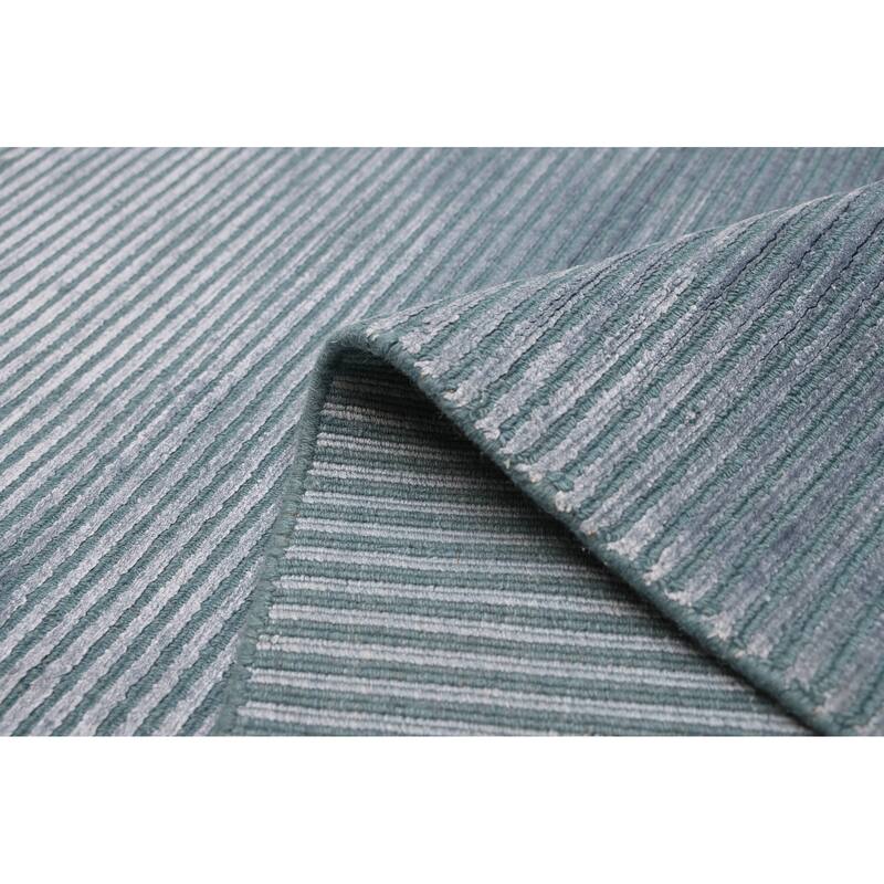 ECARPETGALLERY Hand Loomed Shimmer Turquoise Viscose Rug - 6'0 x 9'0