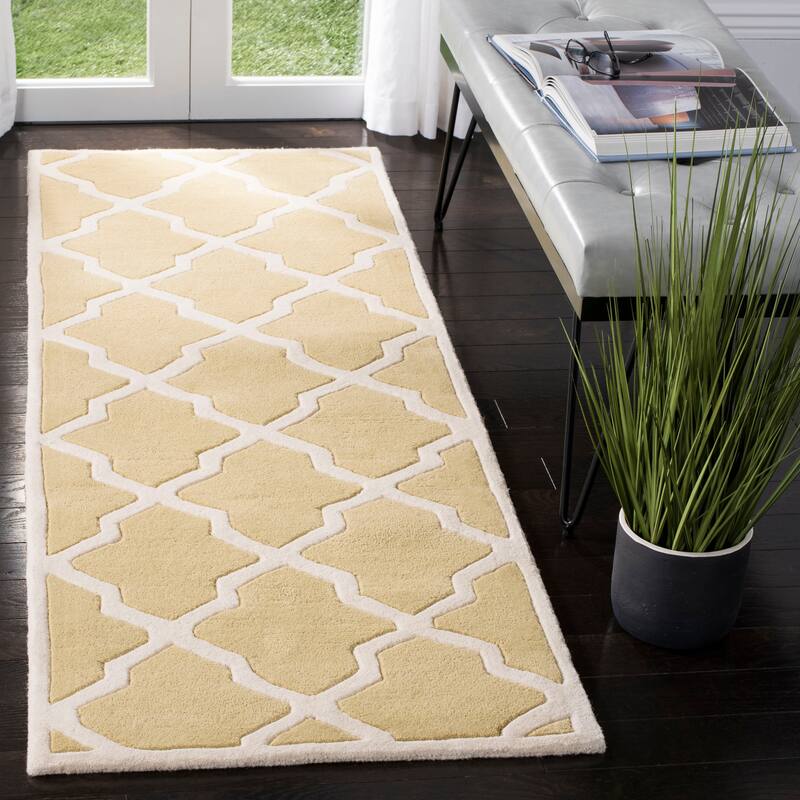 SAFAVIEH Handmade Chatham Rinske Modern Moroccan Wool Rug - 2'3" x 9' Runner - Light Gold/Ivory
