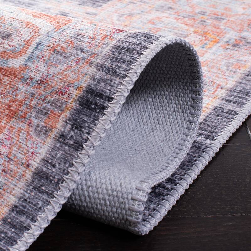 SAFAVIEH Serapi Machine Washable Viney Shabby Chic Distressed Rug