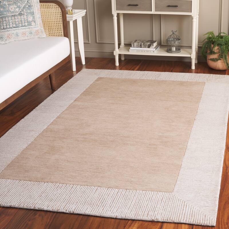 SAFAVIEH Handmade Pine Doyna Modern Wool Rug