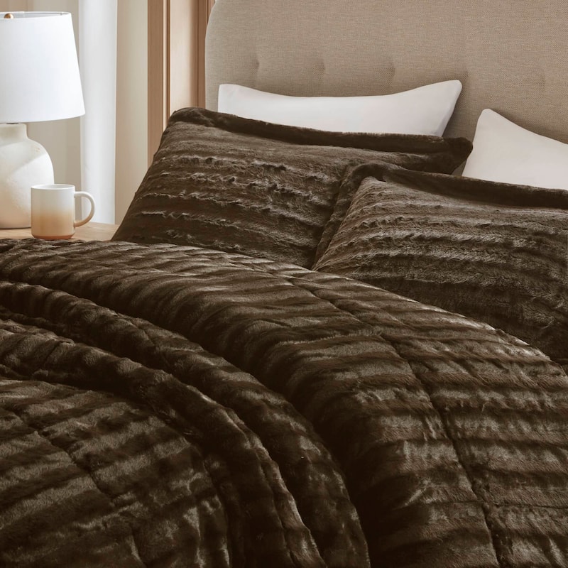 Madison Park York Faux Fur Comforter Mini Set