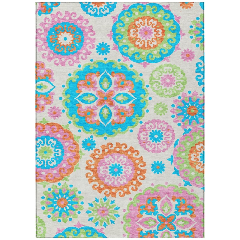 Machine Washable Indoor/ Outdoor Chantille Casual Medallion Rug