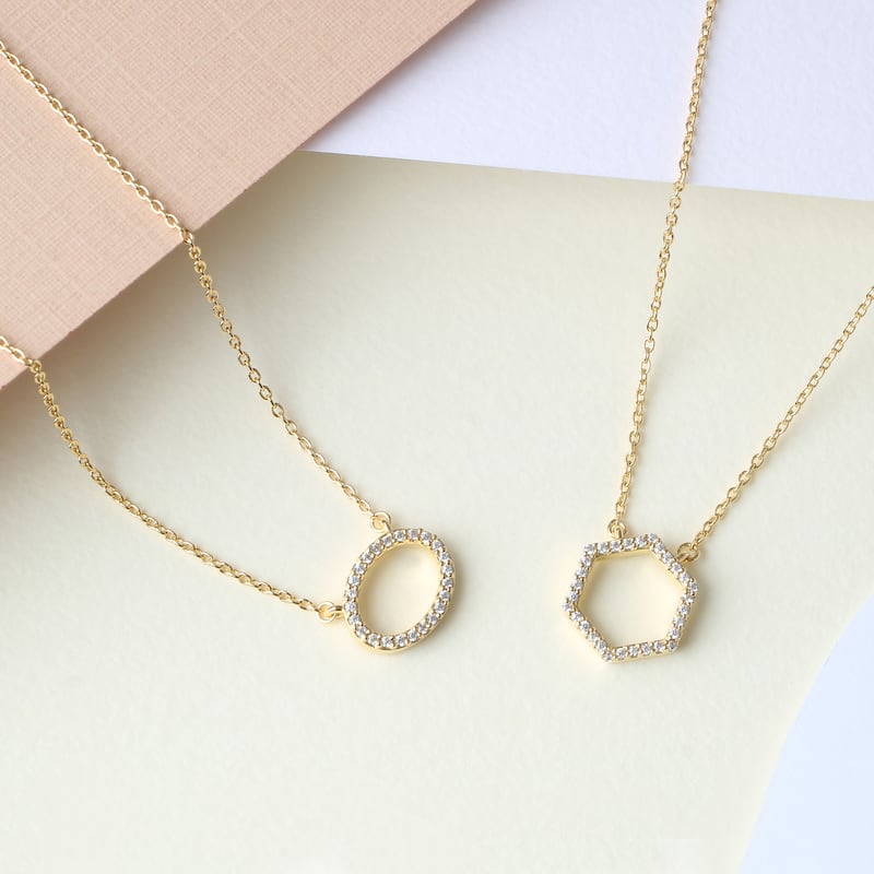 1/10ct Diamond Geometric Pendant Necklace in Silver for Women