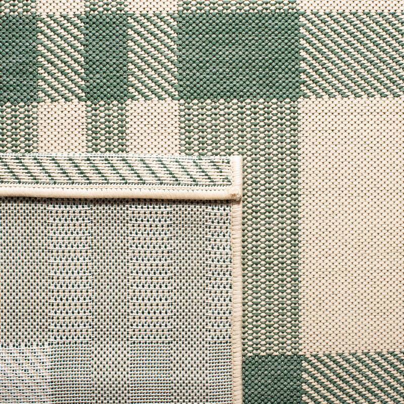 SAFAVIEH Courtyard Oriole Plaid Indoor/ Outdoor Waterproof Patio Backyard.