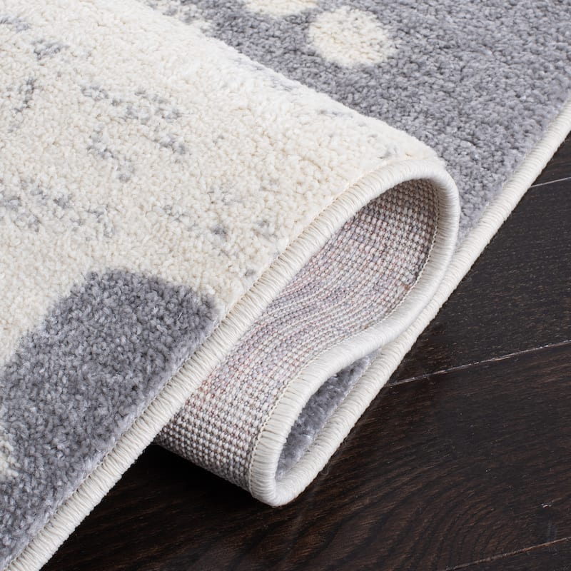 SAFAVIEH, Adirondack Rena Damask Floral Distressed Rug