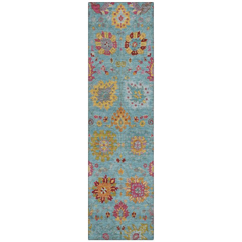 Machine Washable Indoor/ Outdoor Traditional Kashan Chantille Rug