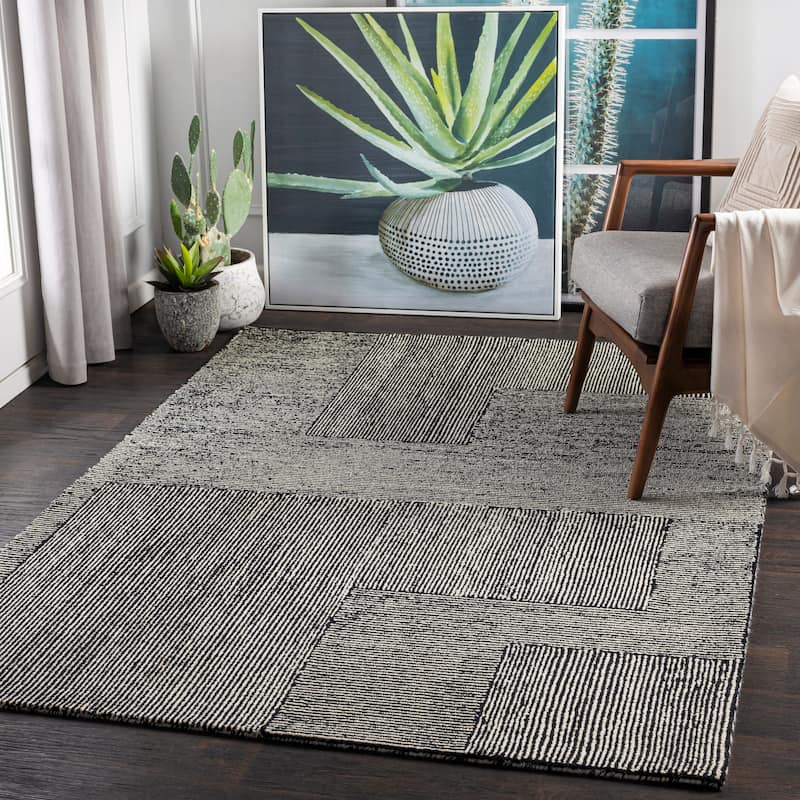 Livabliss Wazney Handmade Wool Farmhouse Area Rug - Black/Beige - 8' x 10'