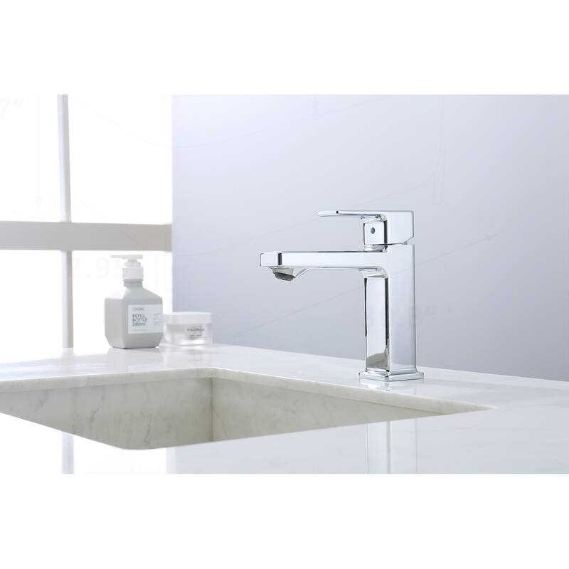 Chrome Single Hole Bathroom Faucet