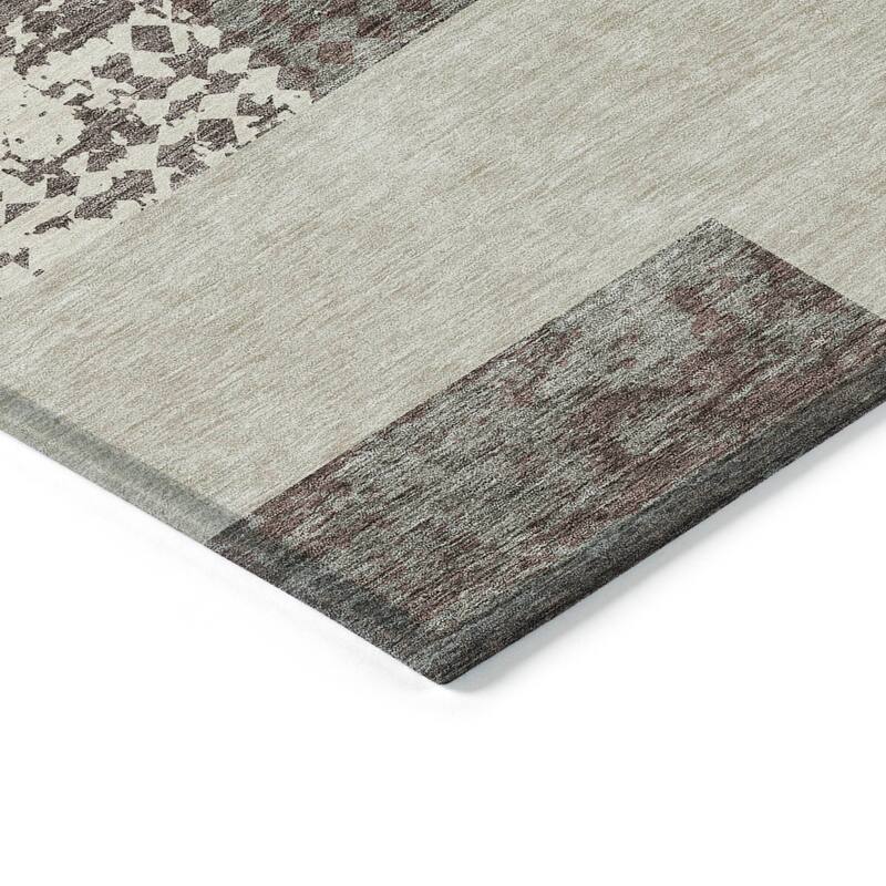 Machine Washable Indoor/ Outdoor Modern Blocks Chantille Rug
