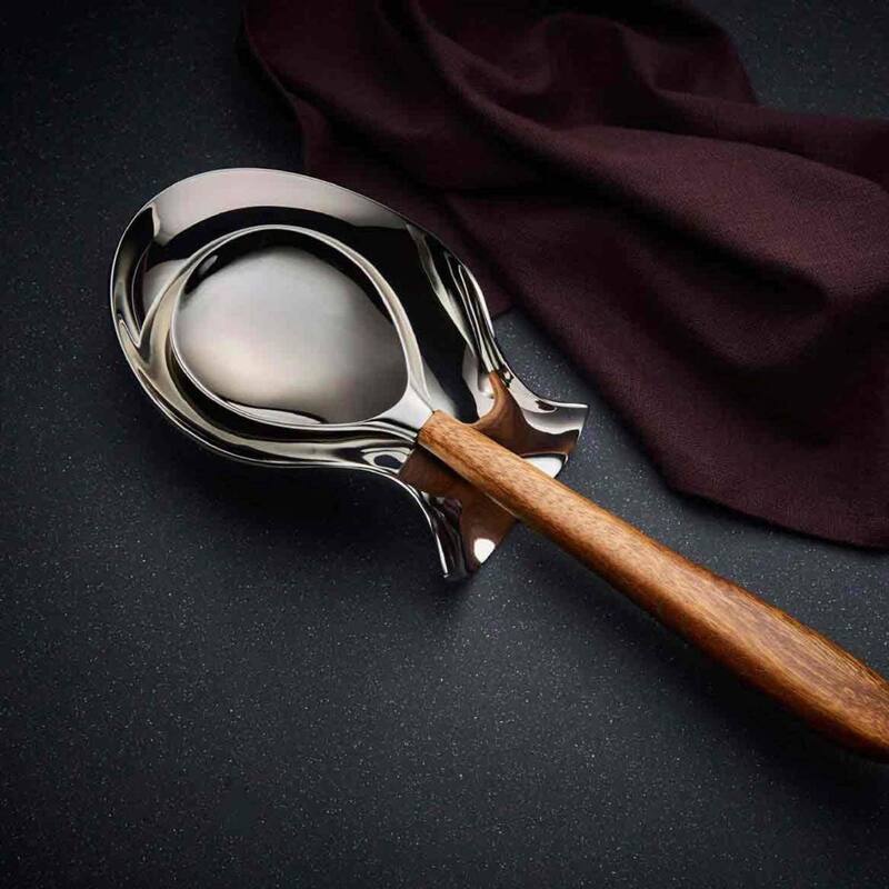 Nambe Curvo Spoon Rest - 7" x 4.8" x 2.1"