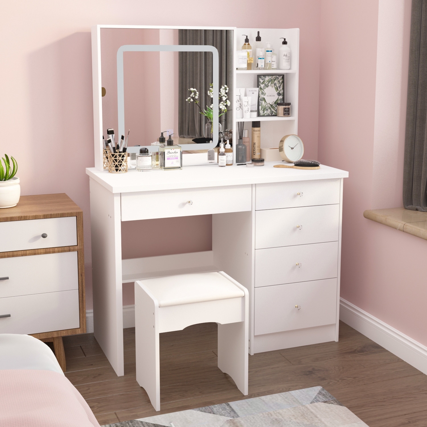 White Makeup Vanity With Lights