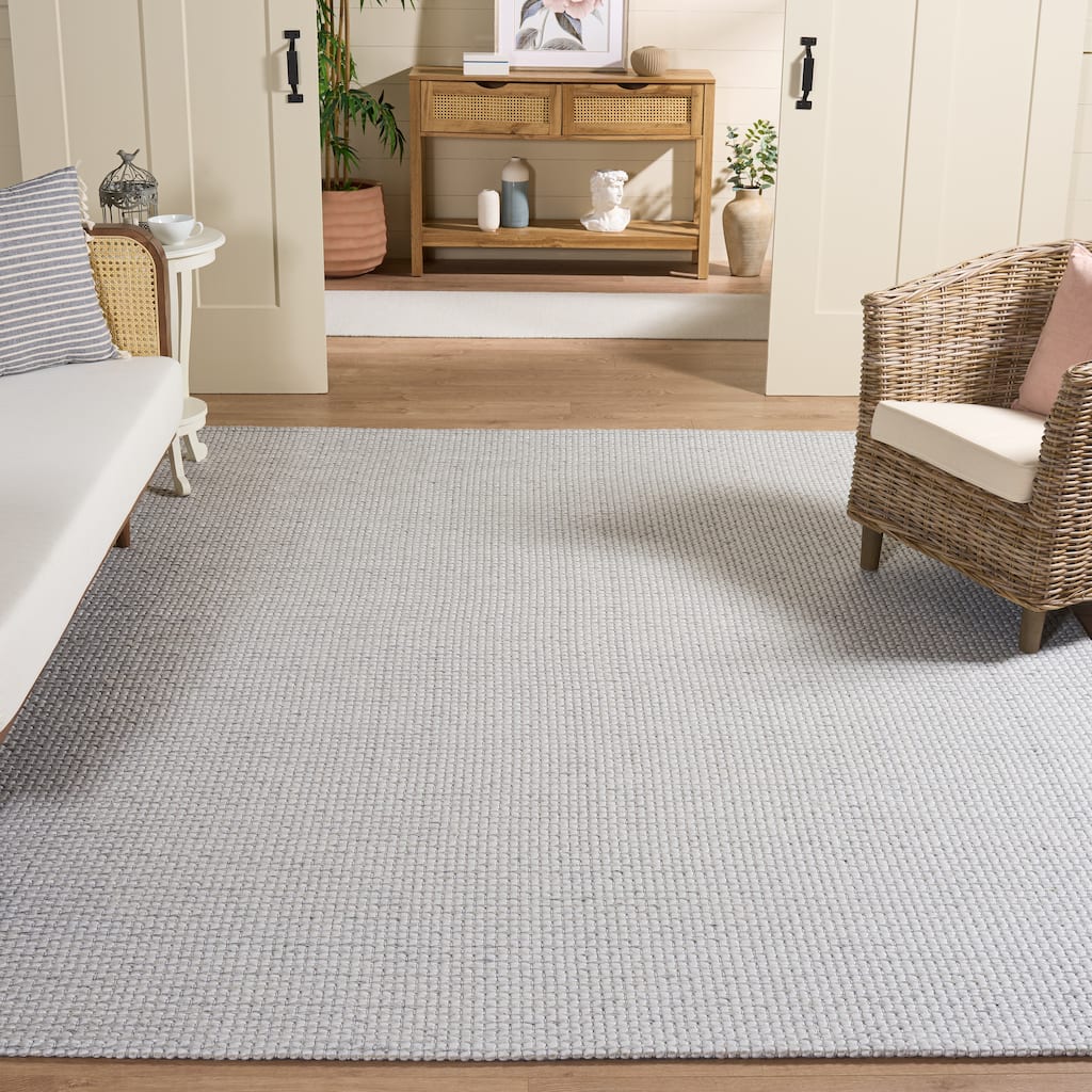 SAFAVIEH Handmade Marbella Besarta Rug