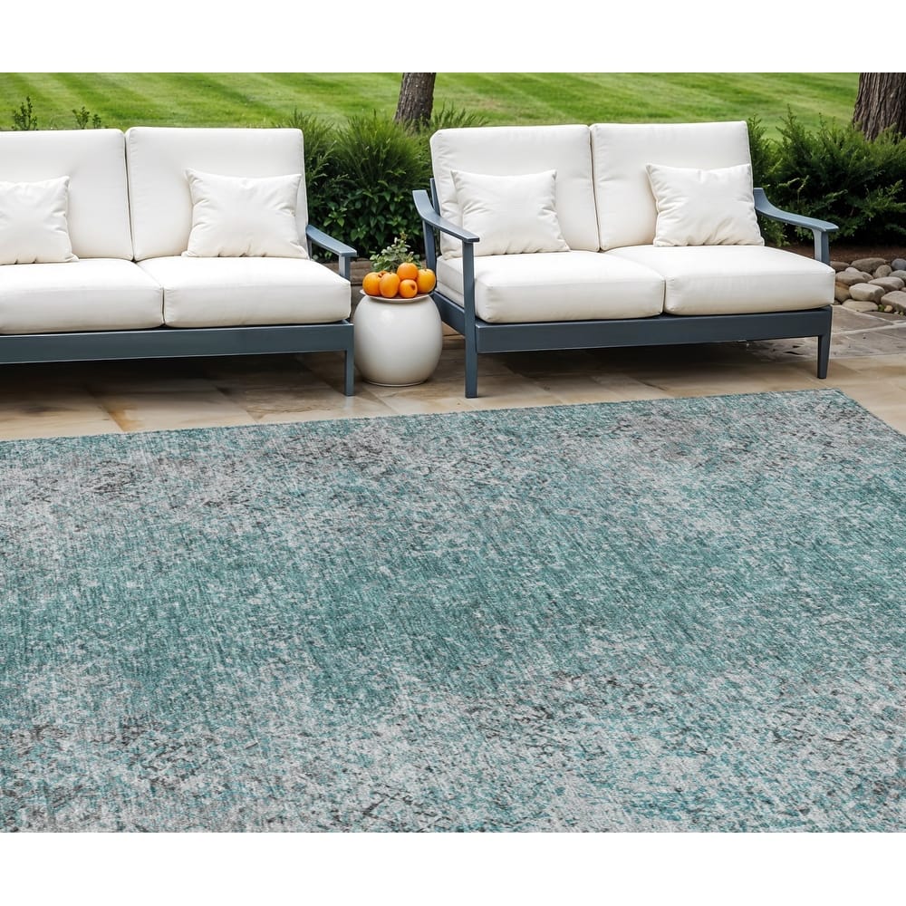 HomeRoots Oriental Transitional Rectangle Outdoor Rug