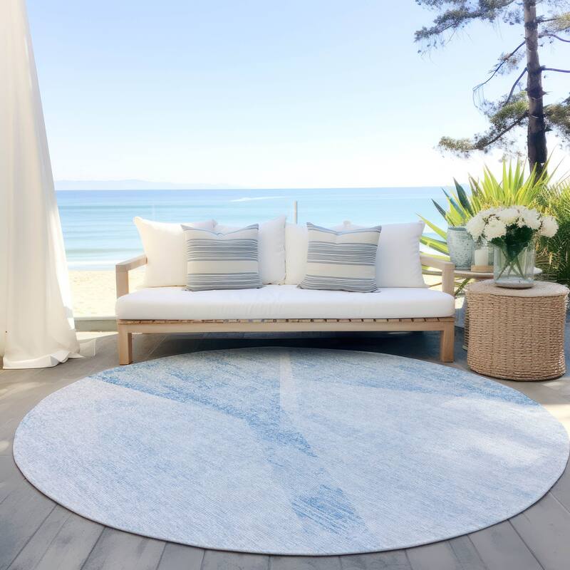 Machine Washable Indoor/ Outdoor Chantille Contemporary Geo Rug - Denim - 8' x 8'