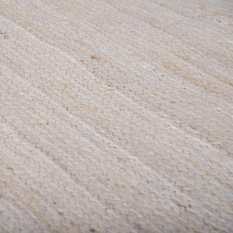 Alora Decor Zenon Tone on Tone Solid Jute Area Rug